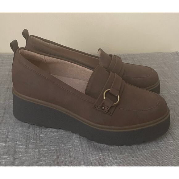 New SOUL Naturalizer Joyla Size 7.5 Brown Suede Leather Loafers - Picture 2 of 12